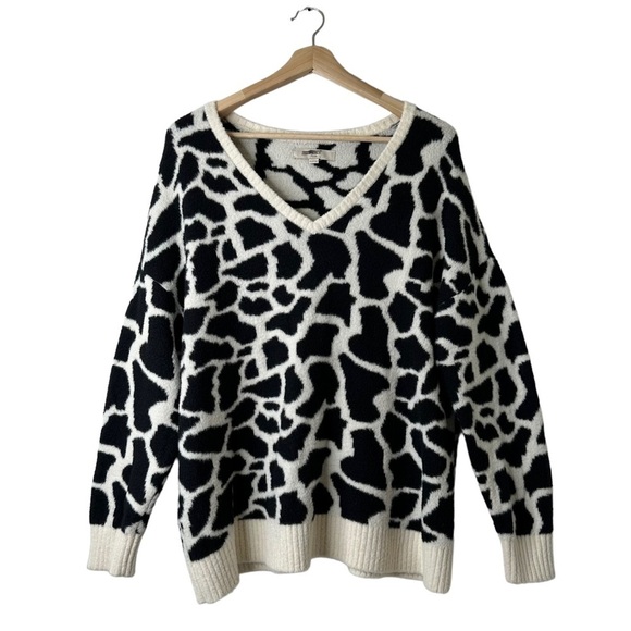 Loft Sweater Size 3X Western Cow Print Comfort Pullover Ultra Soft V Neck Boho - Picture 1 of 12